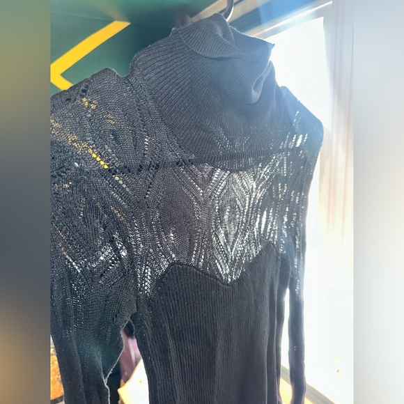 Free people black turtle neck lace bodysuit XS - Picture 2 of 5